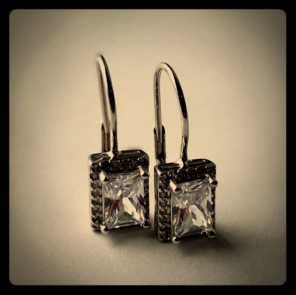Silvertone Drop Earrings with Swarovski Crystals